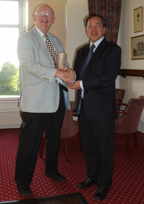 Chih Hu - Division 2 winner